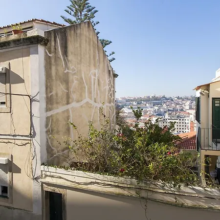 Atelier Do Castelo | Rentexperience Apartament Lizbona