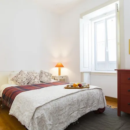 Atelier Do Castelo | Rentexperience Apartment *