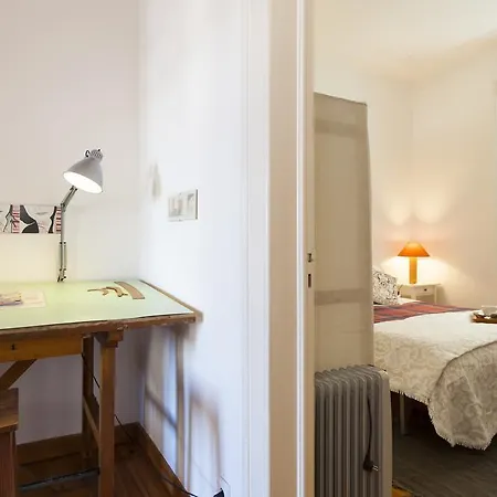 Atelier Do Castelo | Rentexperience Apartment Lisbon